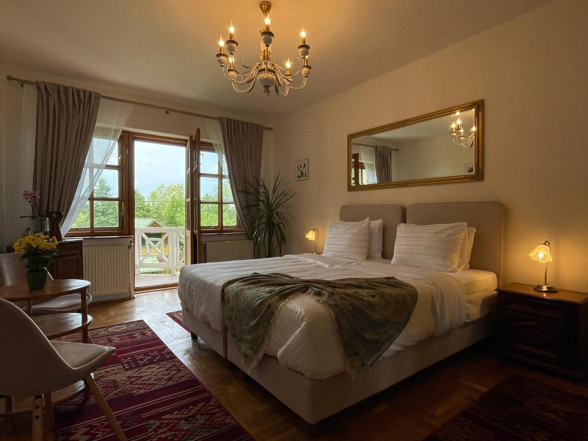 Villa Alba By Akasha Retreat 브란 외부 사진