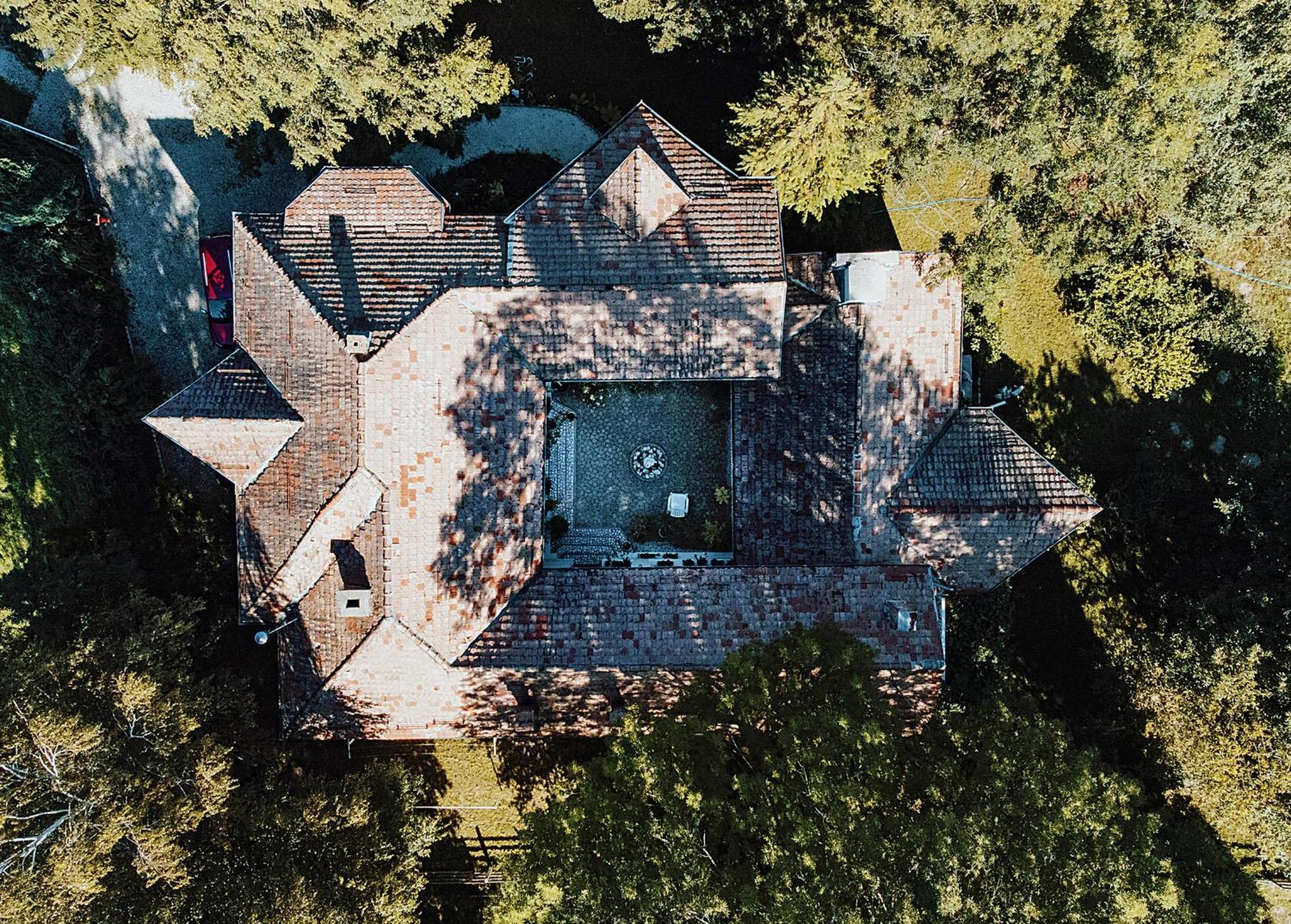 Villa Alba By Akasha Retreat 브란 외부 사진