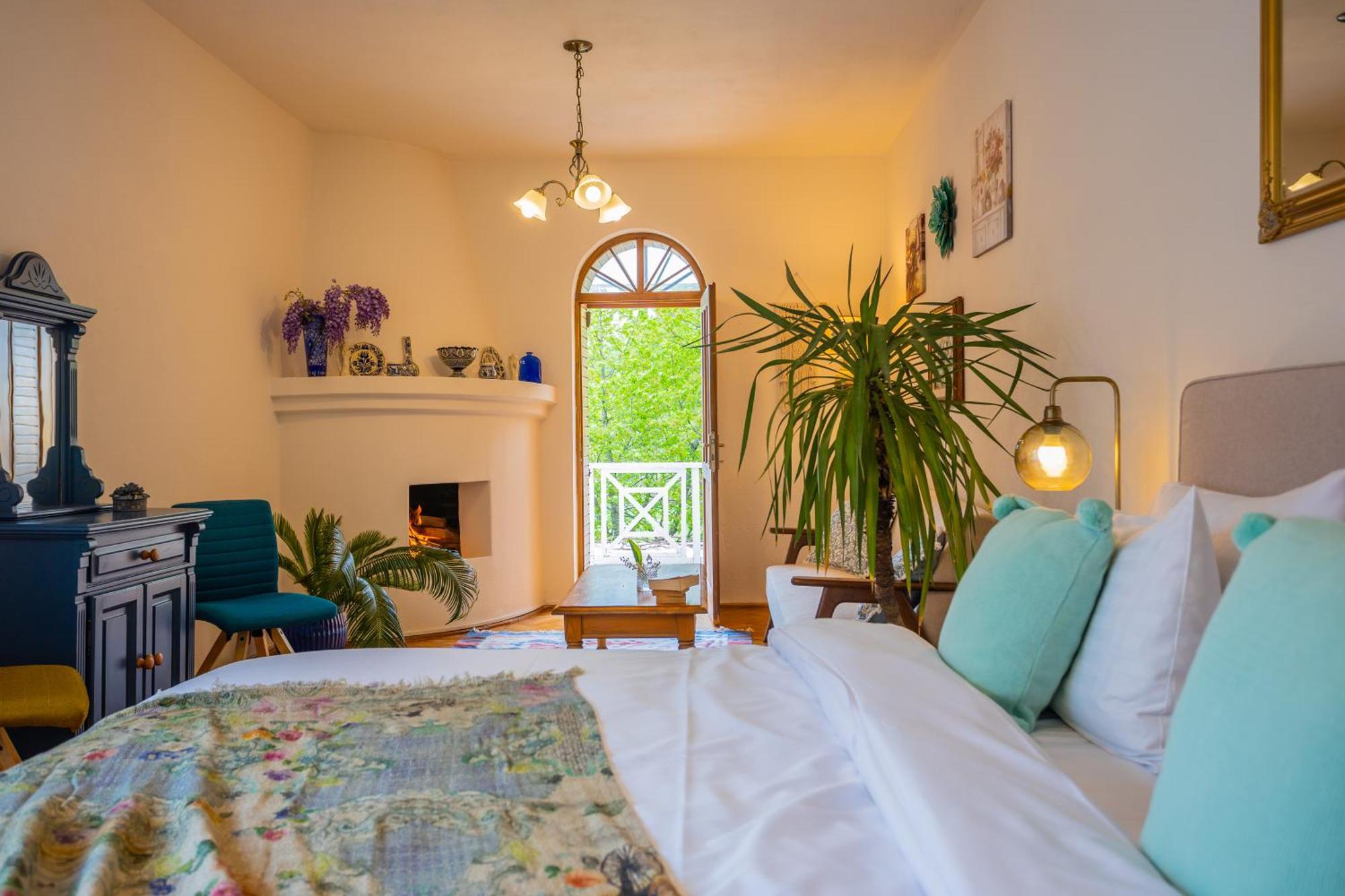 Villa Alba By Akasha Retreat 브란 외부 사진